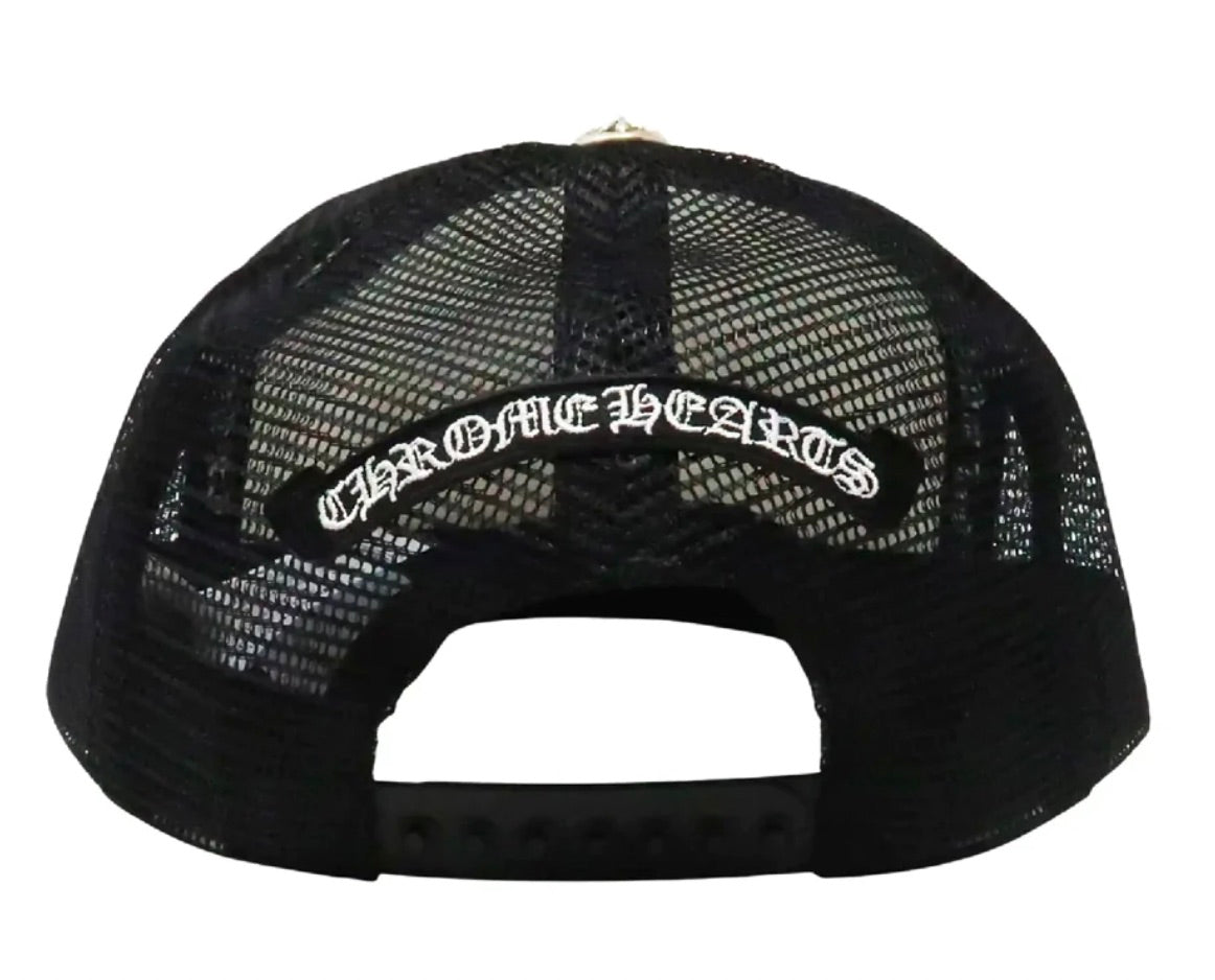 CHROME HEARTS KING TACO  TRUCKER HAT WHITE / BLACK