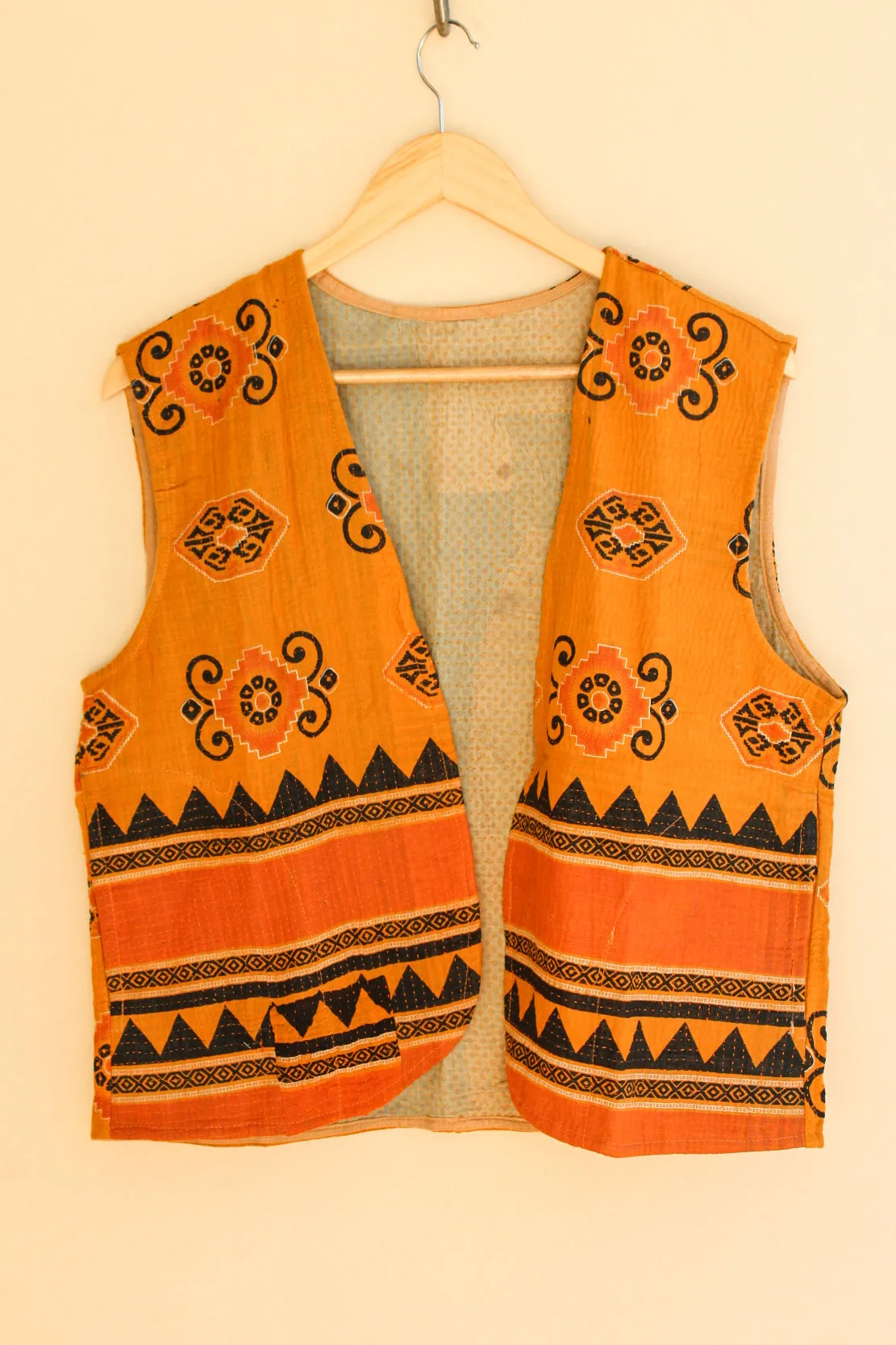 Cotton Kantha Crop Vest 011