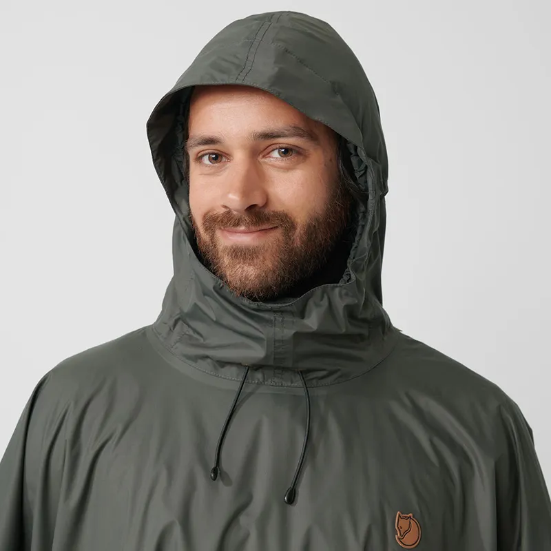 Fjallraven Poncho - Mountain Factor