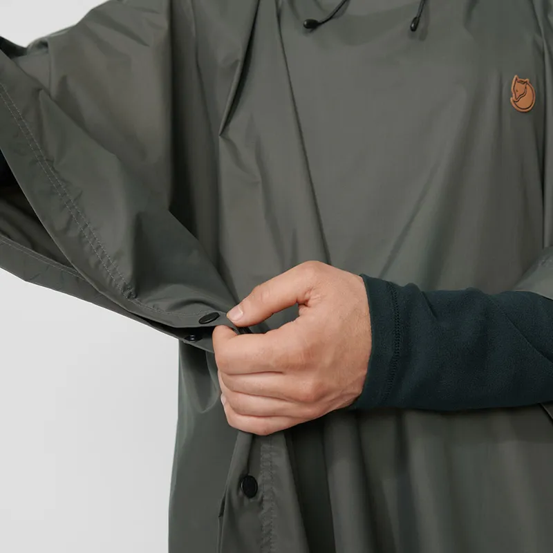 Fjallraven Poncho - Mountain Factor