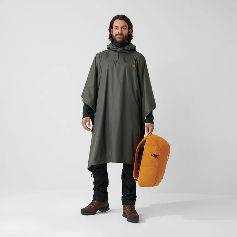 Fjallraven Poncho - Mountain Factor