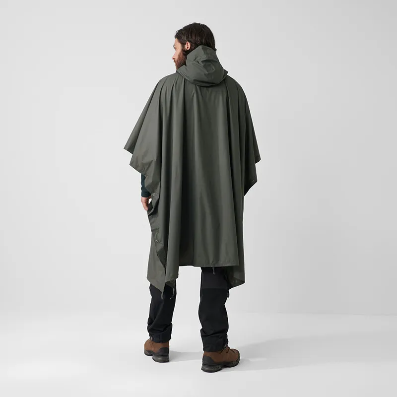 Fjallraven Poncho - Mountain Factor