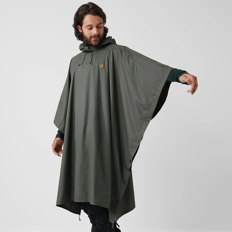 Fjallraven Poncho - Mountain Factor