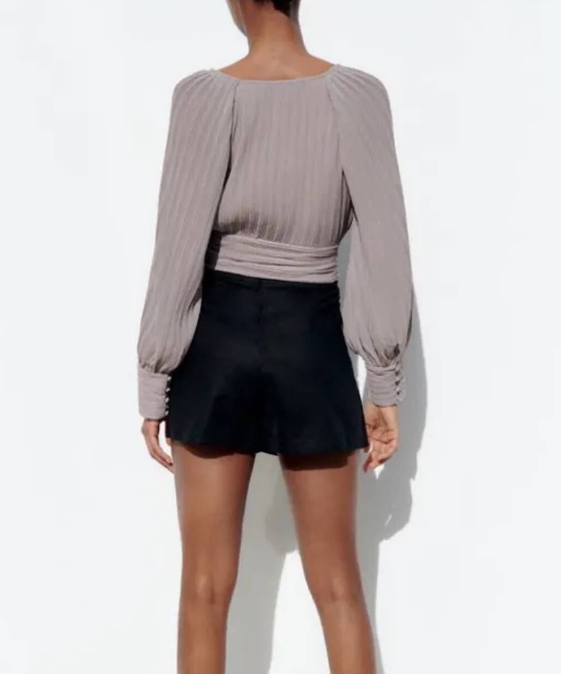 Gray Pleated Knotted Long Sleeve Top